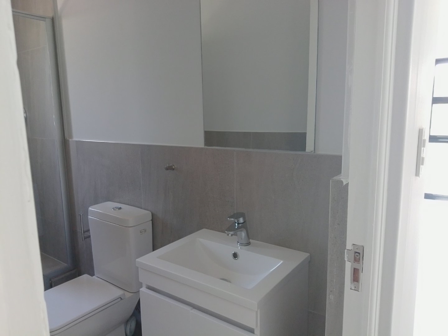 1 Bedroom Property for Sale in Flamingo Vlei Western Cape